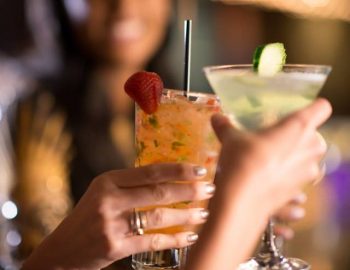 SUNSET POINT HAPPY HOUR SUNSET POINT HAPPY HOUR