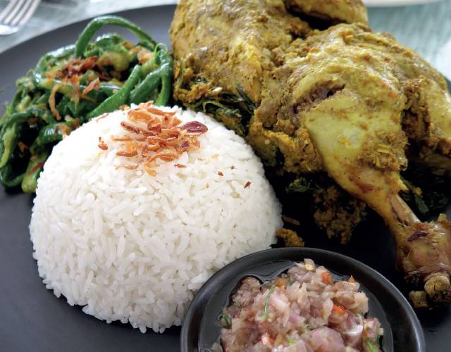 Balinese-Ayam-Betutu